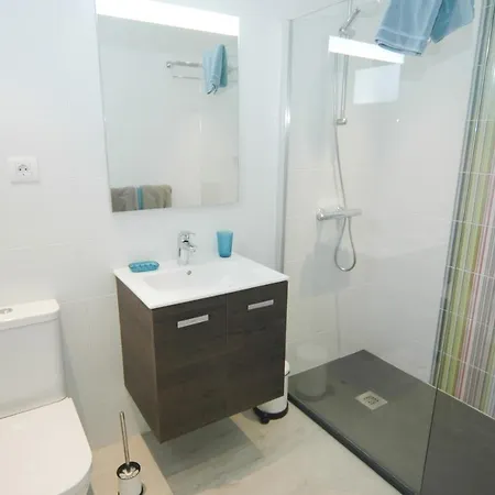 In Puerto Del Carmen Sleeps 8 Includes Swimming Pool And Air Con 9 Vila *